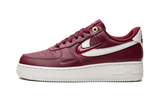AIR FORCE 1 LO WMNS "Logo Pack - Deep Red" DZ5616 600