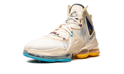 LeBron 19 "Minneapolis Lakers" DC9339 200