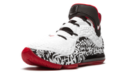 LeBron 17 "Graffiti" CT6047 100