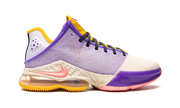 Lebron XIX Low "Mismatch" DO9829 500